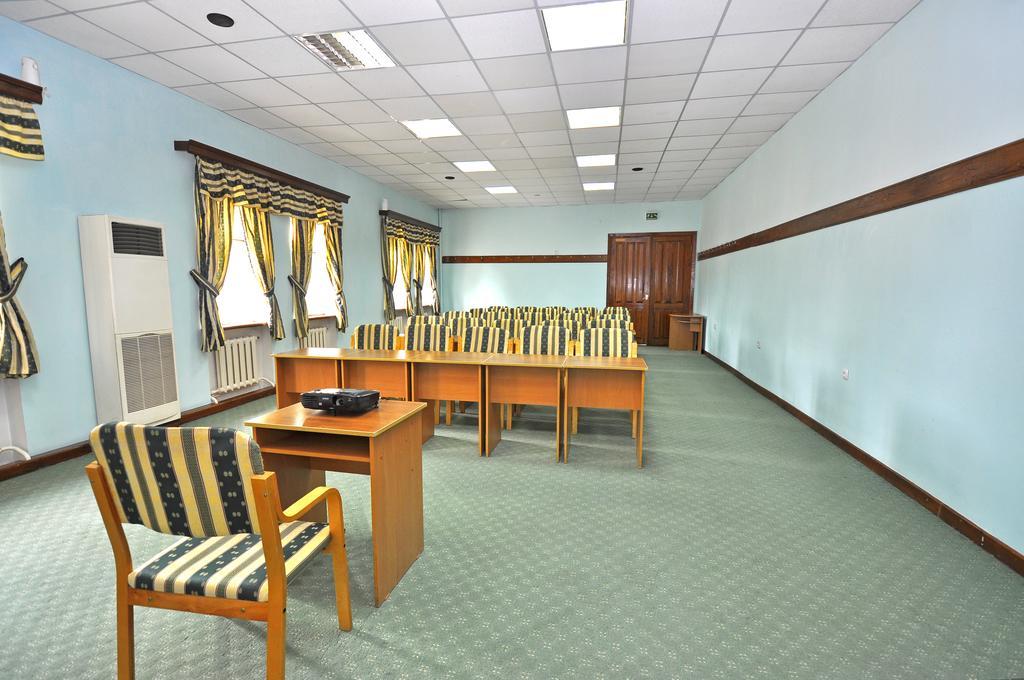 Grand Orzu Hotel Tashkent Esterno foto
