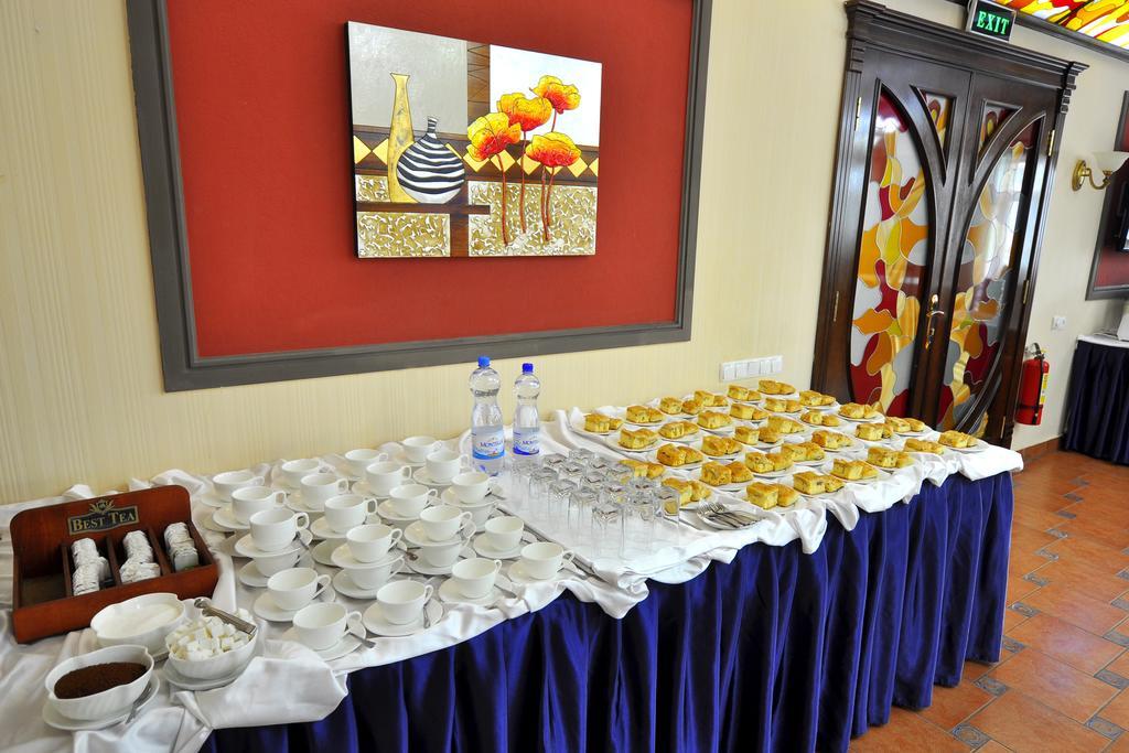 Grand Orzu Hotel Tashkent Esterno foto