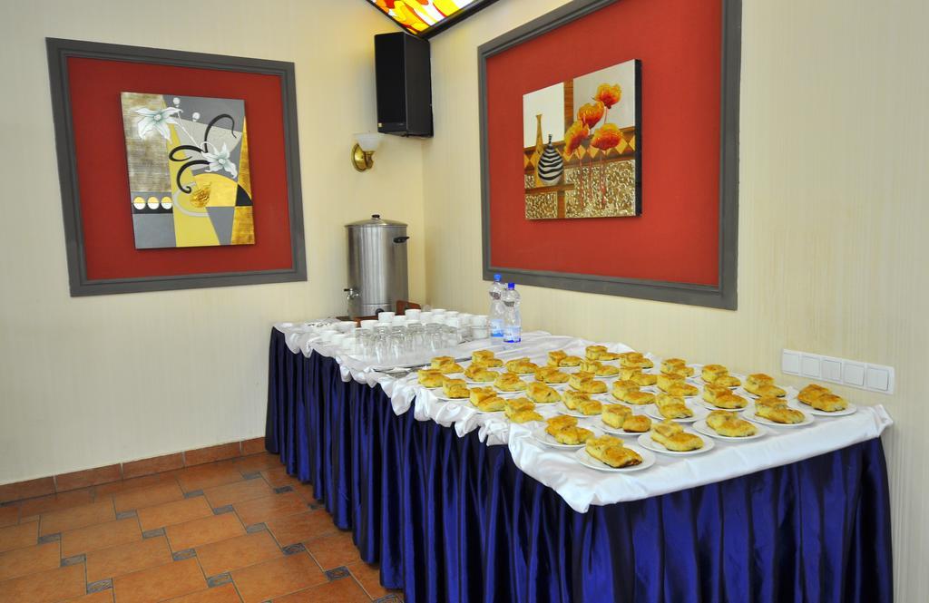 Grand Orzu Hotel Tashkent Esterno foto