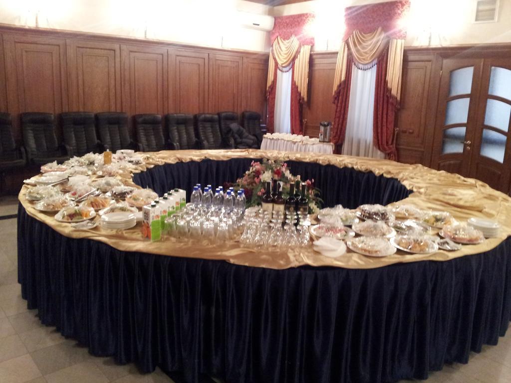 Grand Orzu Hotel Tashkent Esterno foto