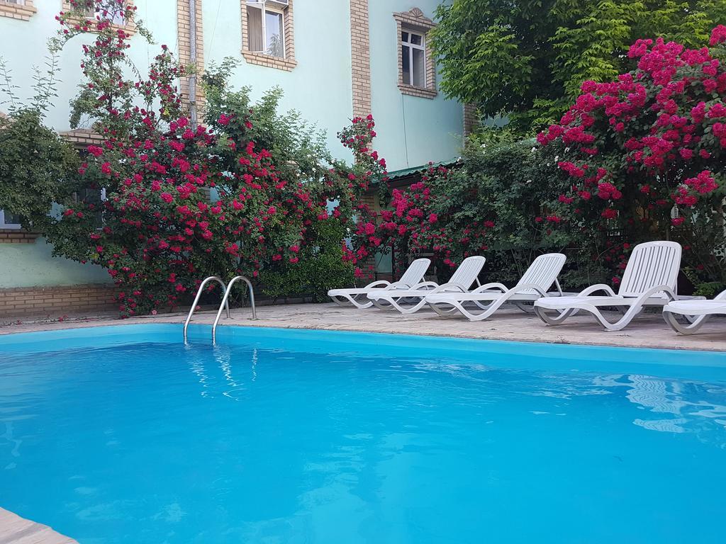 Grand Orzu Hotel Tashkent Esterno foto