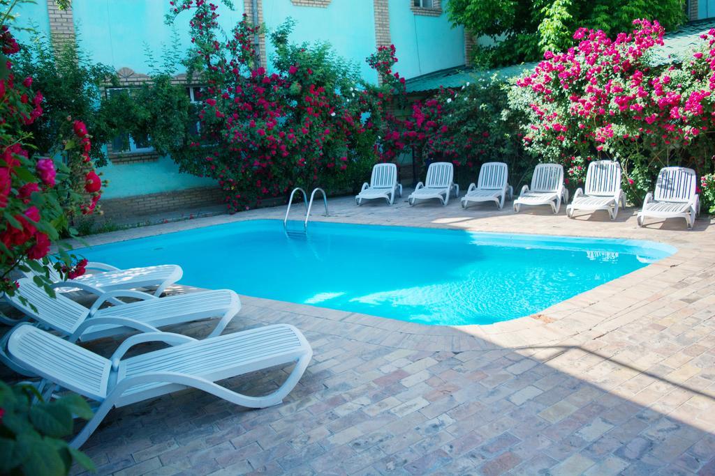 Grand Orzu Hotel Tashkent Esterno foto