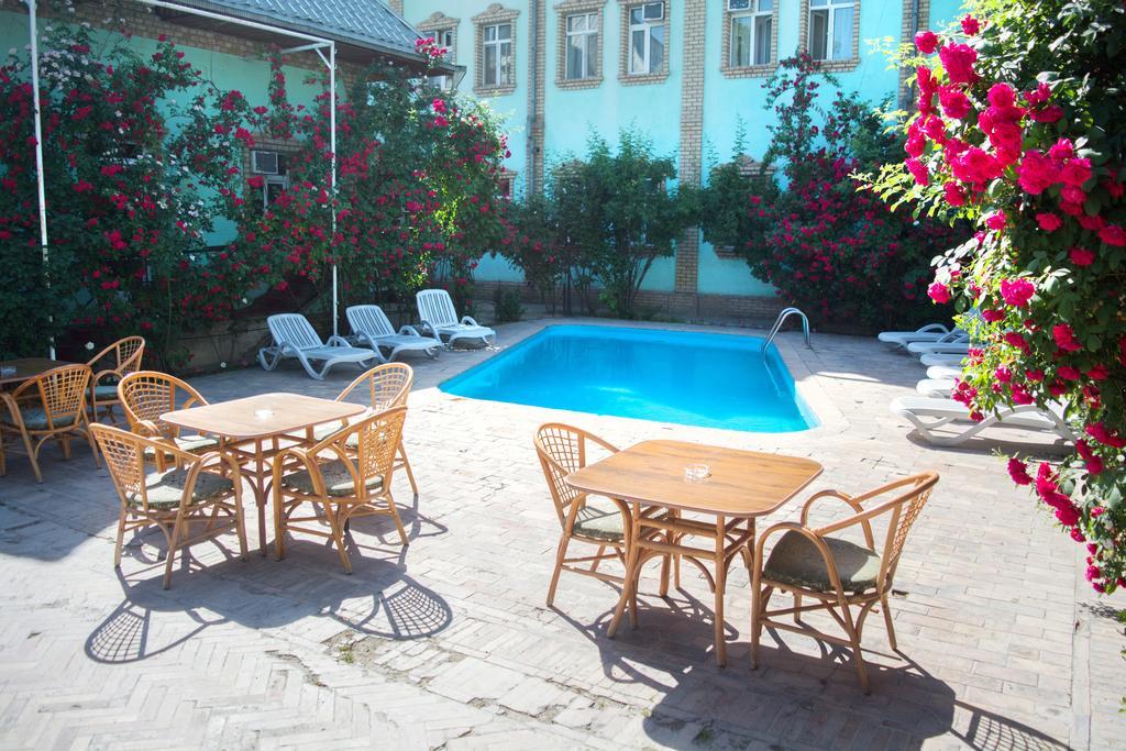 Grand Orzu Hotel Tashkent Esterno foto