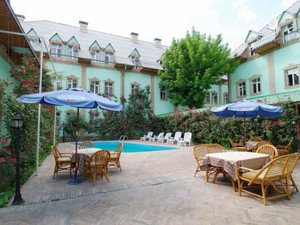 Grand Orzu Hotel Tashkent Esterno foto
